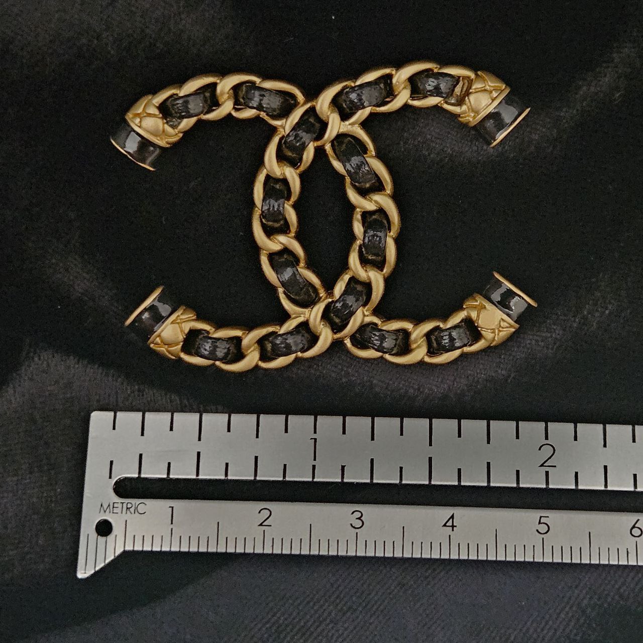 Fashion Brooch with Italian Design