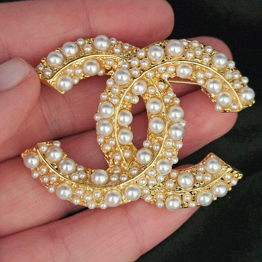 Fashion Brooch with Italian Design