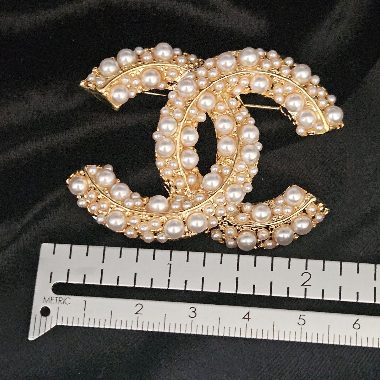 Fashion Brooch with Italian Design