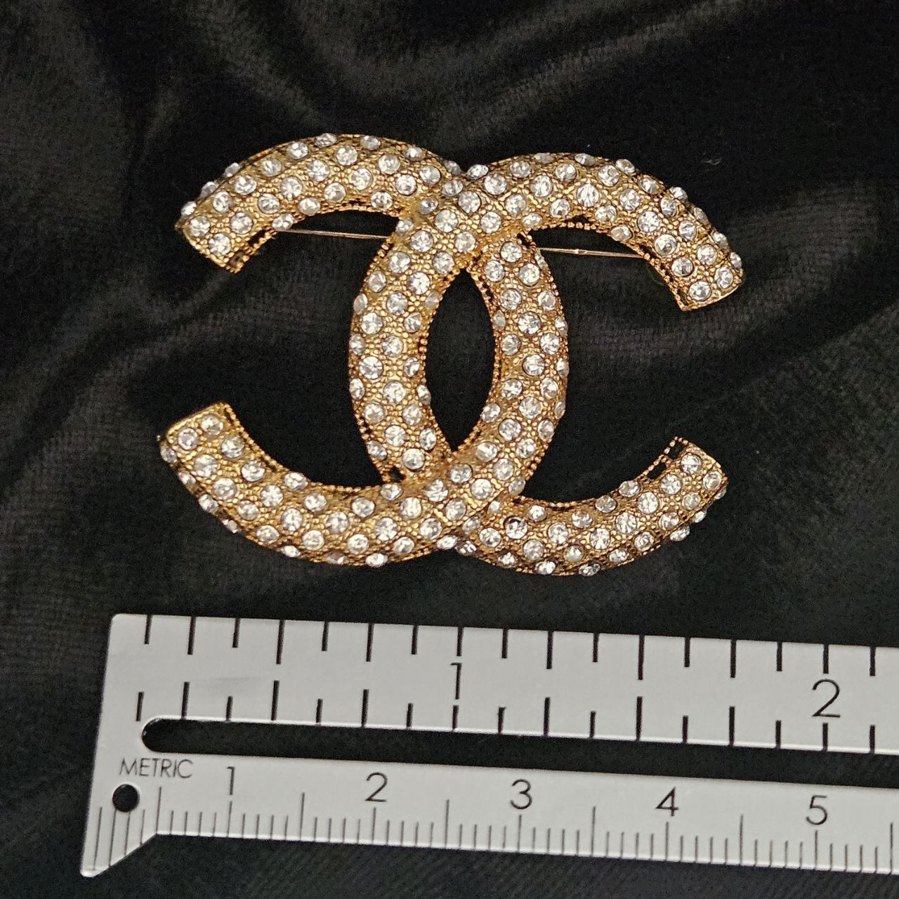 Fashion Brooch with Italian Design