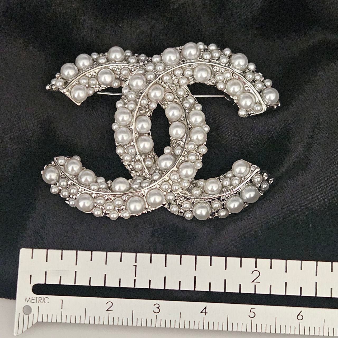 Fashion Brooch with Italian Design