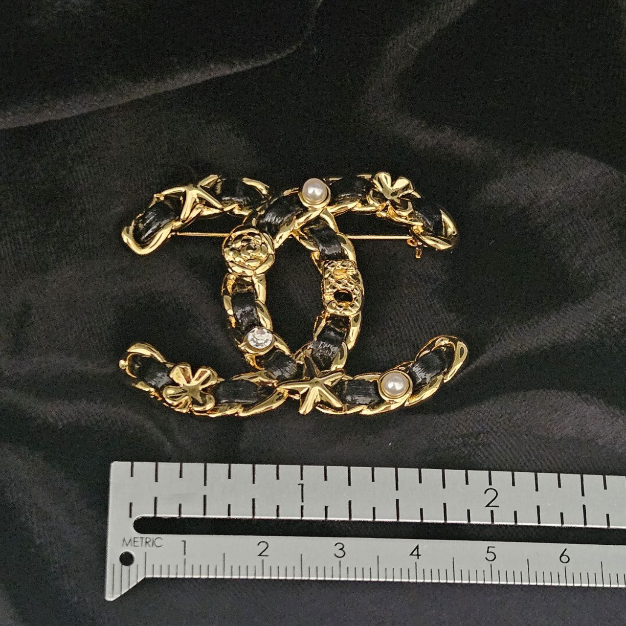 Fashion Brooch with Italian Design