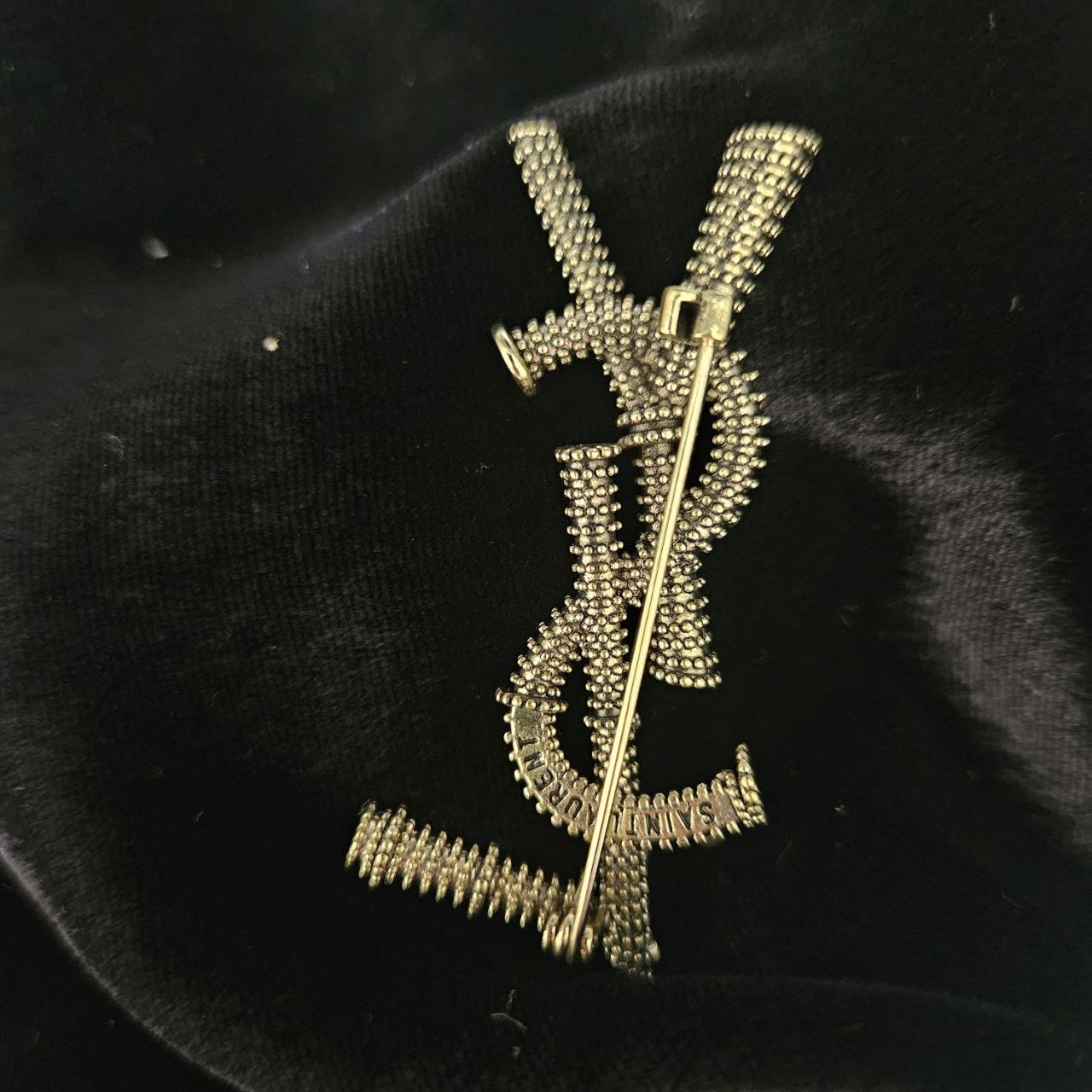 Fashion Brooch with Italian Design