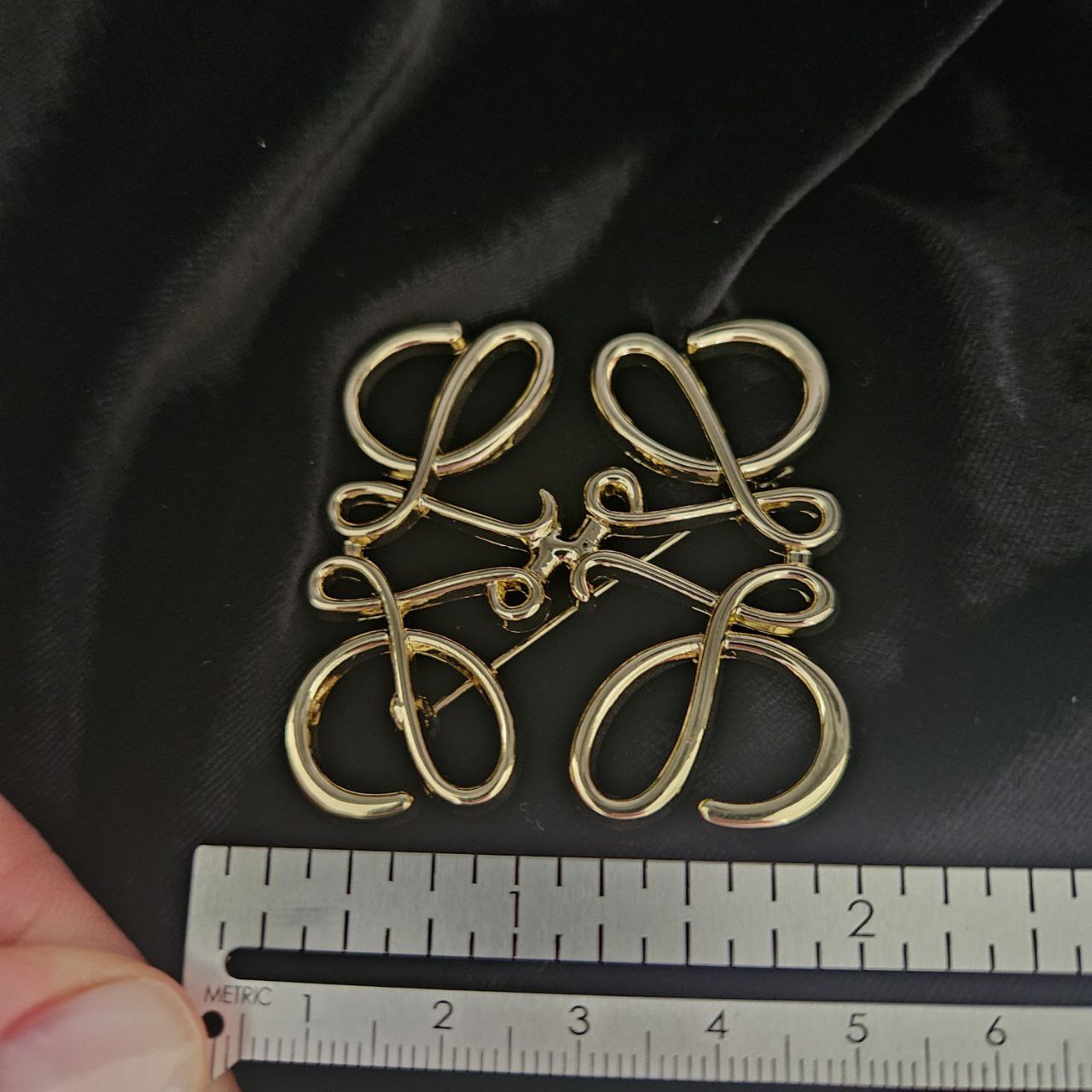 Fashion Brooch with Italian Design