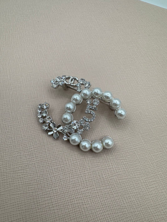 Fashion Brooch CC