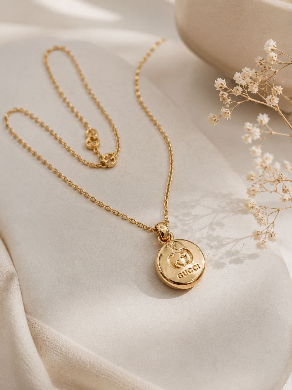 GG White Pearl Medallion Necklace