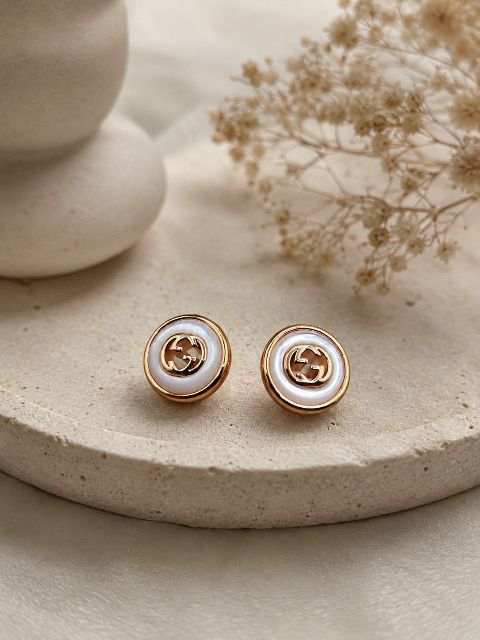 GG White Pearl Stud Earrings