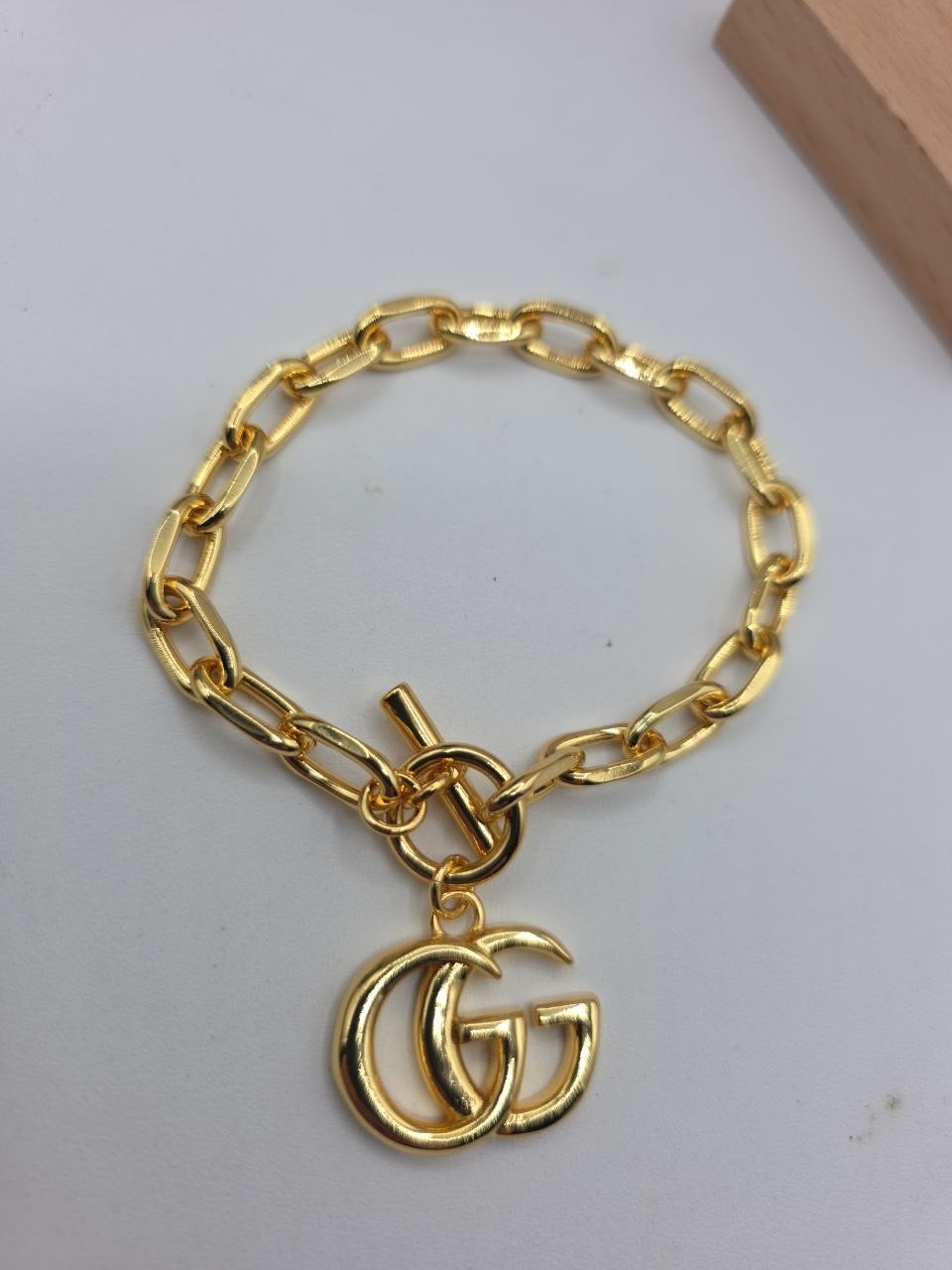 GG Toggle Chain Bracelet