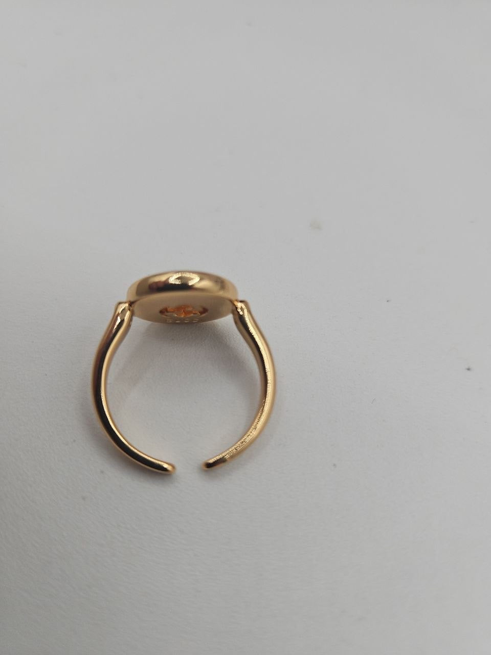 GG White Medallion Ring