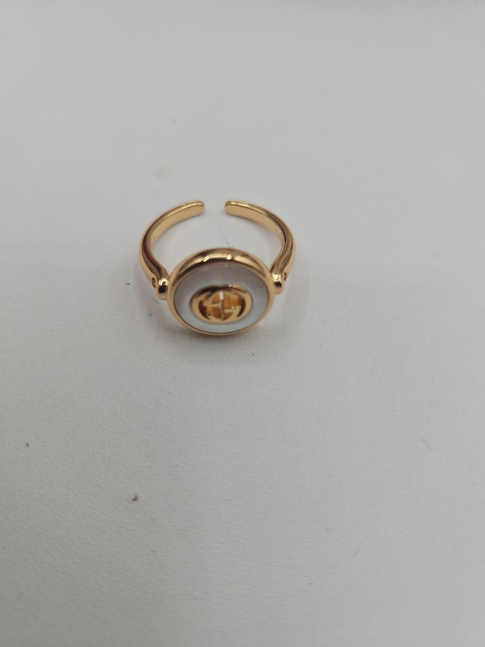 GG White Medallion Ring