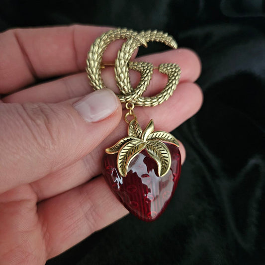 Fashion Brooch with Italian Design