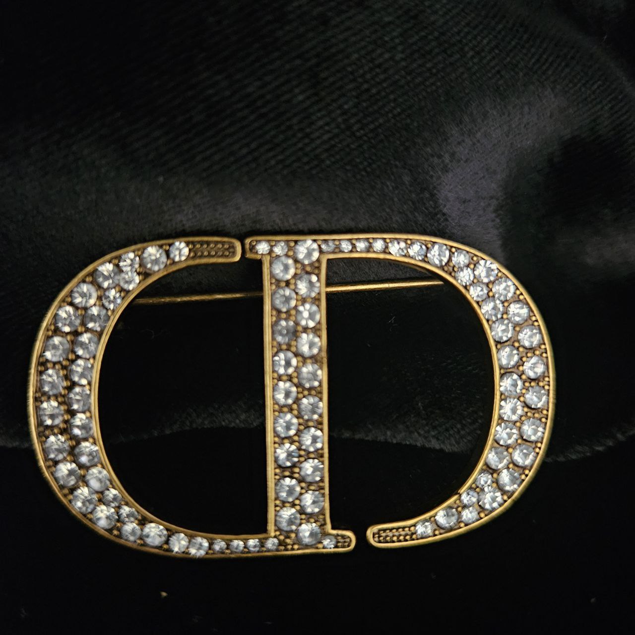 Fashion Brooch with Italian Design