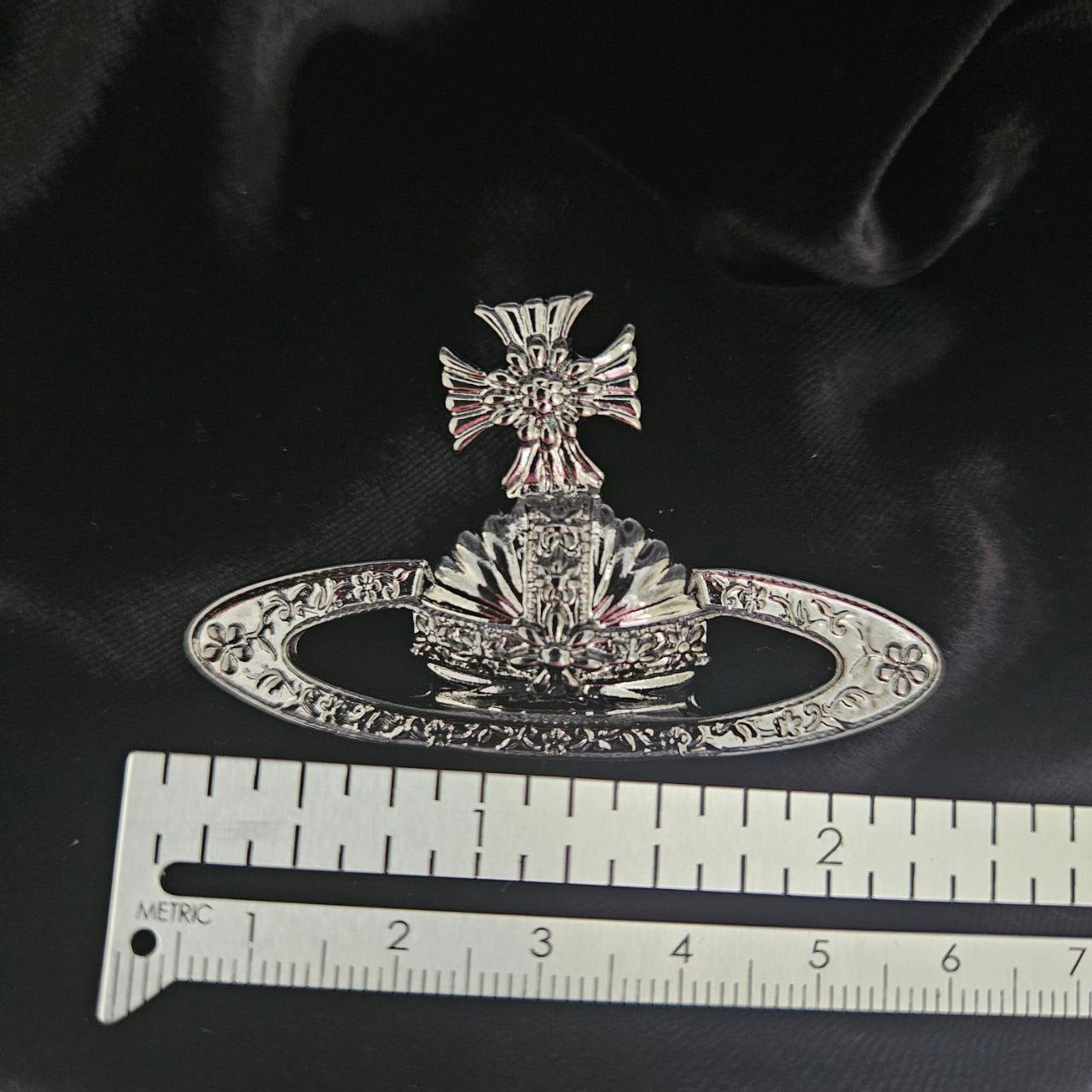 Fashion Brooch with Italian Design