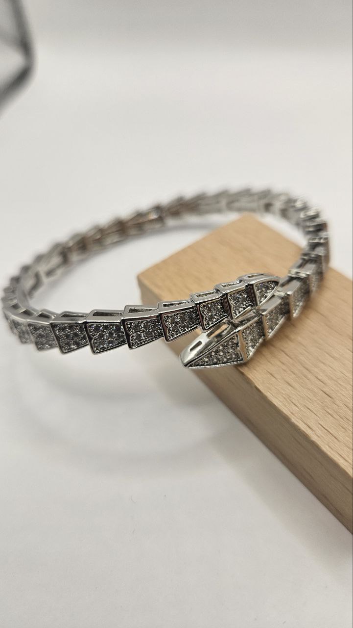 Fashion Cartier-Inspired Bracelet