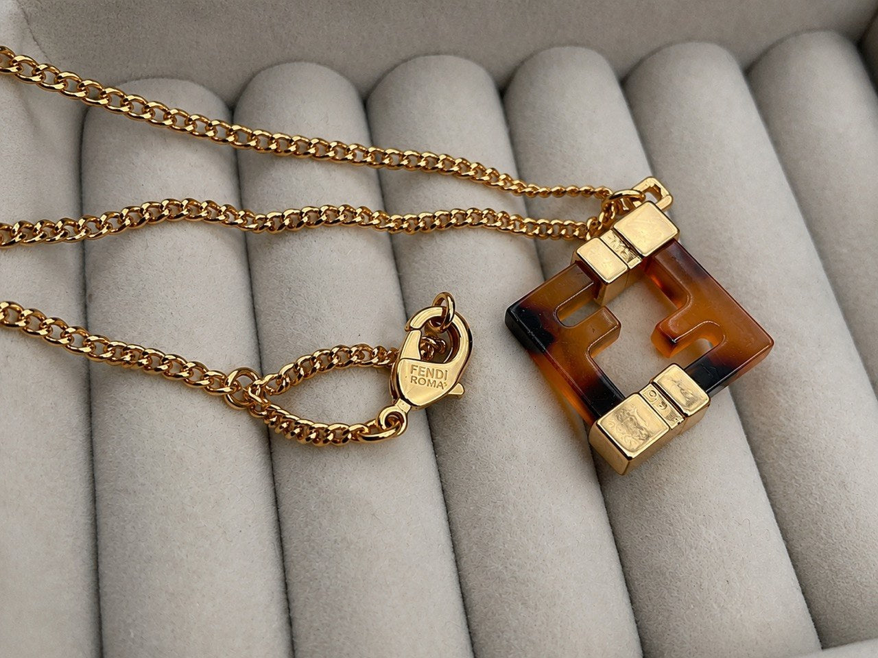 FF Tortoise Pendant Necklace
