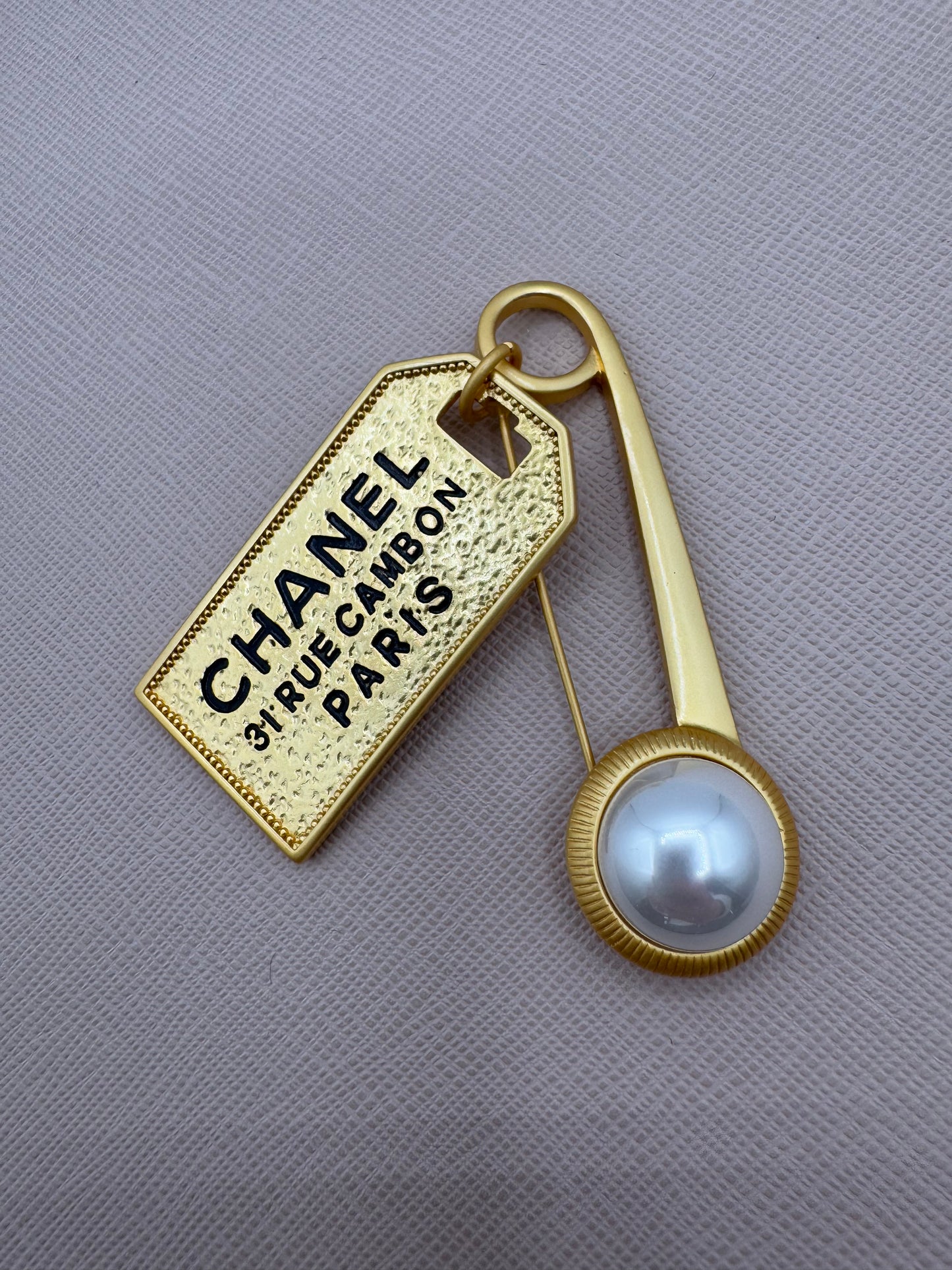 Fashion Brooch CC