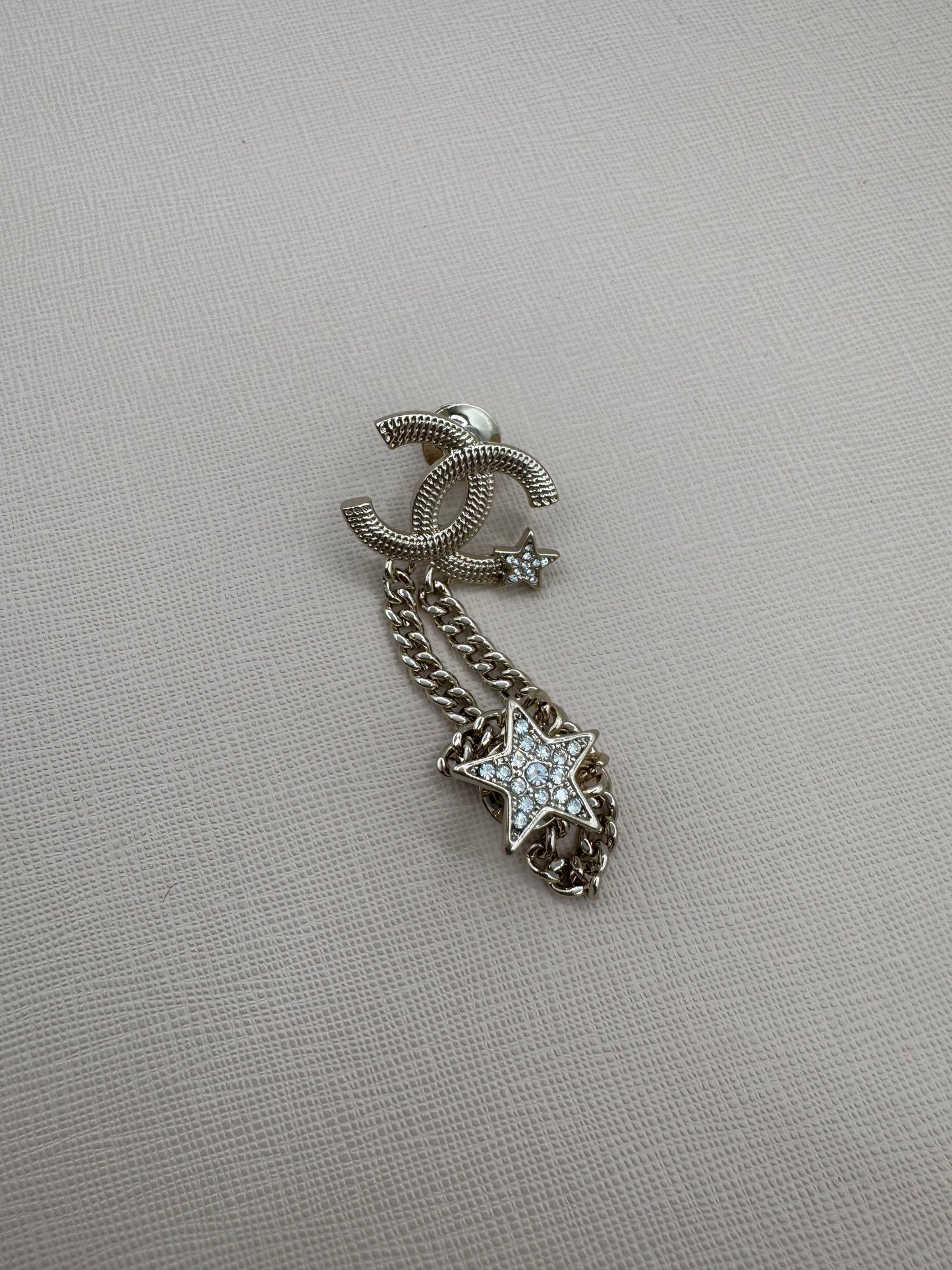 Fashion Brooch CC